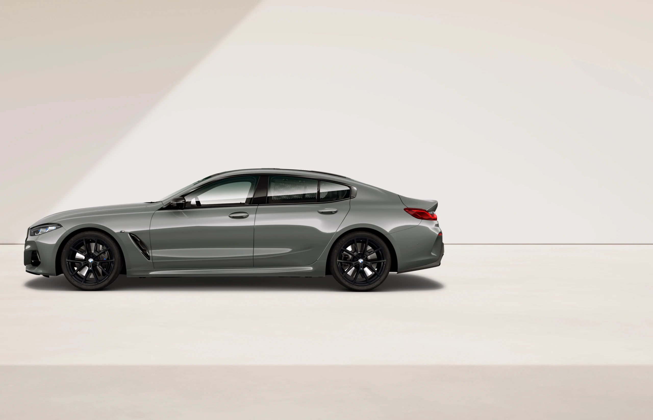 BMW M850i